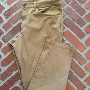 lululemon athletica Men's Khaki Chinos